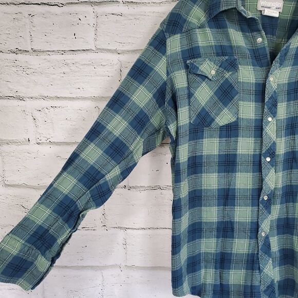 Wrangler plaid pearl button up shirt long sleeve - Picture 4 of 5